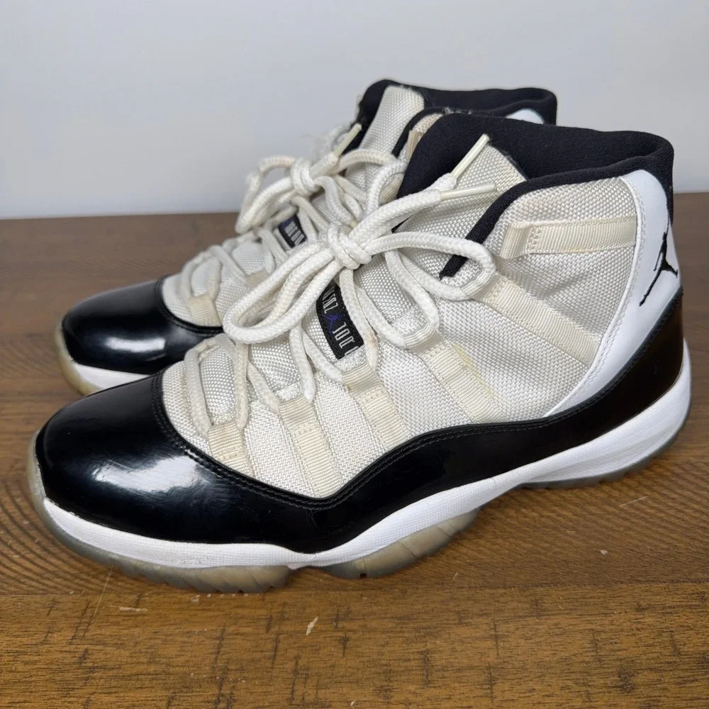Jordan 11 Retro Shoes Mens 10.5 White Concord Basketball Sneakers 2011 OG